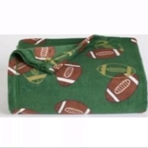 St. Nicholas Suare Print Fleece Throw